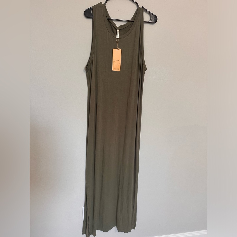 GRECERELLE Sleeveless Maxi Dress - Size XL - New With Tags